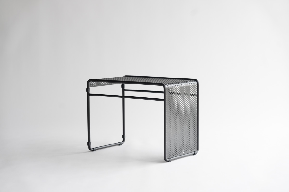 IKASAS | KAIS U SIDE TABLE