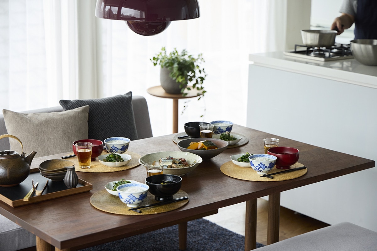CHILL LOW DINING TABLE W140cm × D80cm