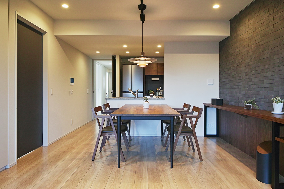 COMMON ROOTS | COR1 CHAIR