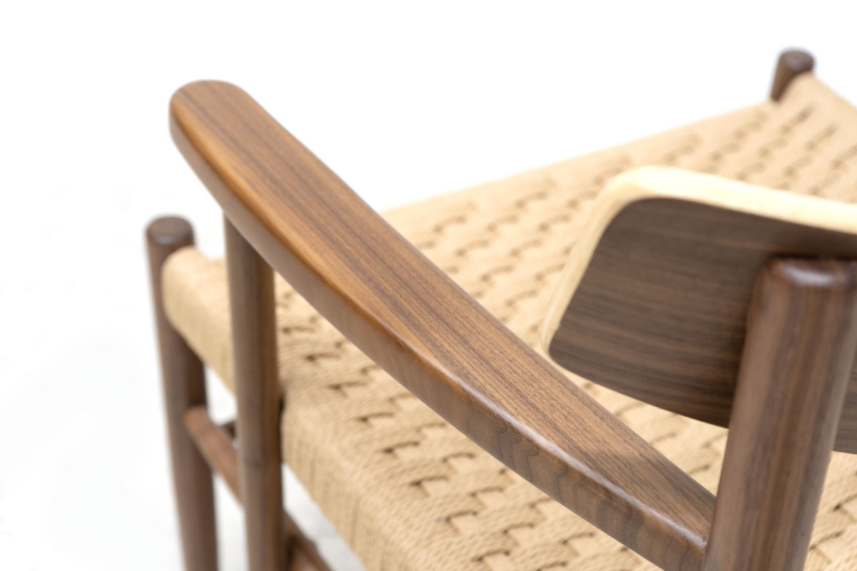 COMMON ROOTS | COR7 LOUNGE CHAIR