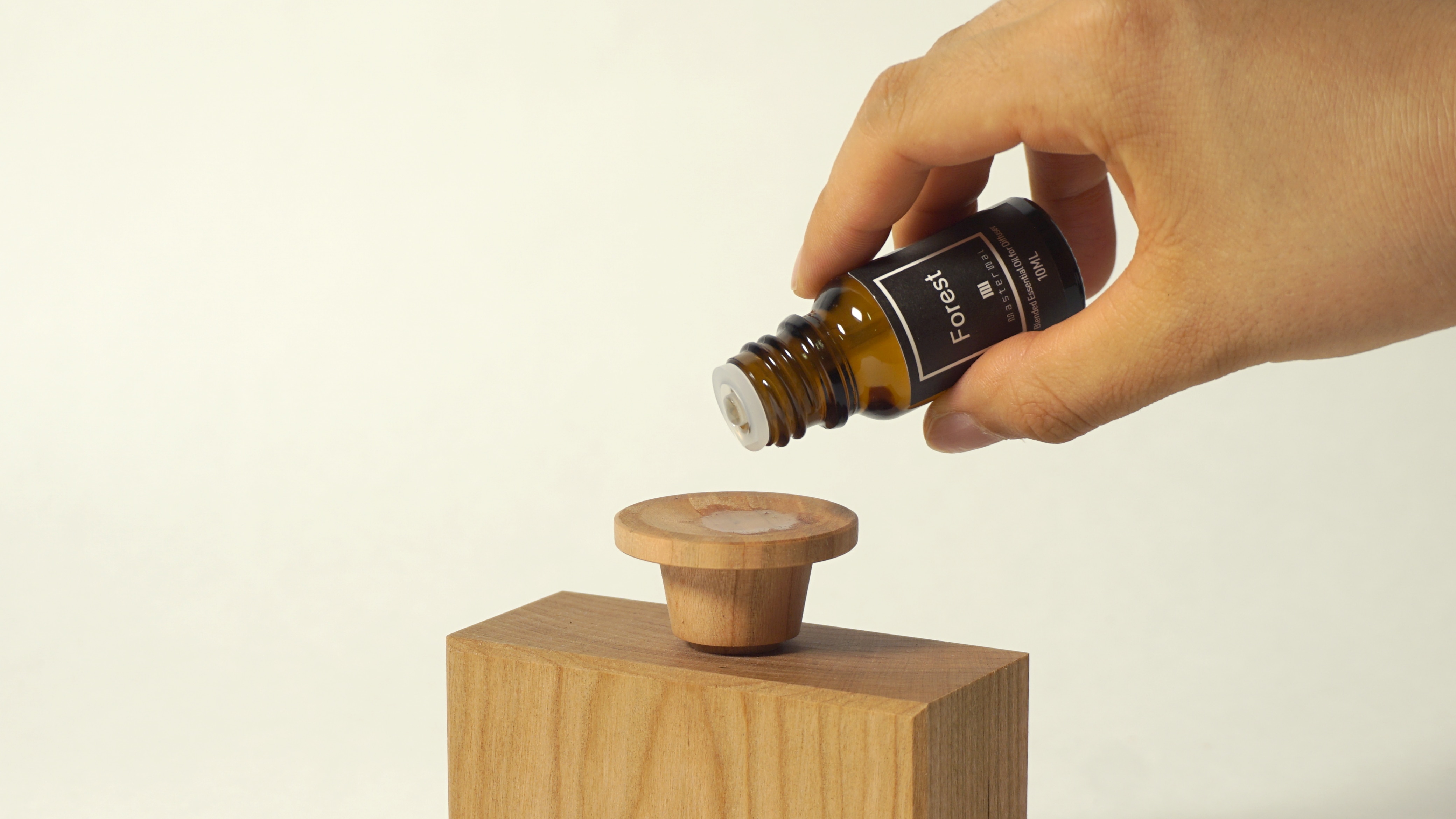 GRACE WOOD DIFFUSER/Black Cherry ブラックチェリー