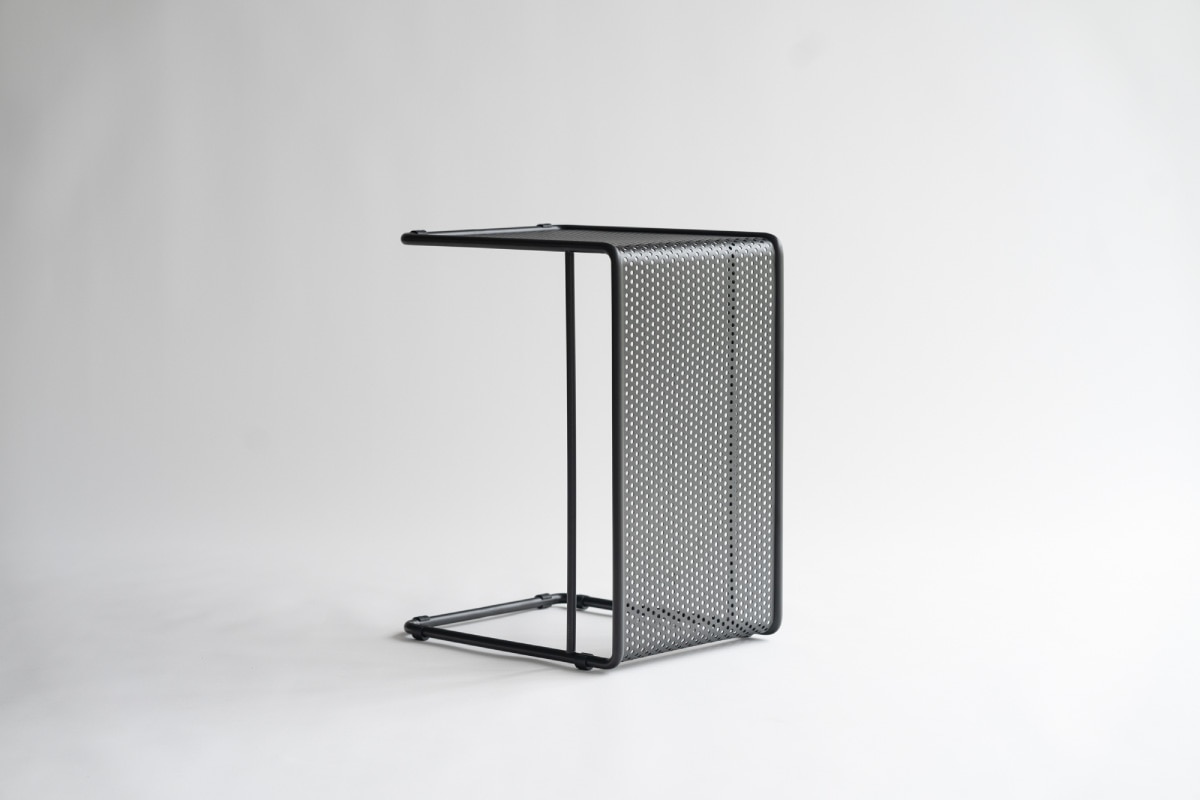 IKASAS | KAIS U SIDE TABLE