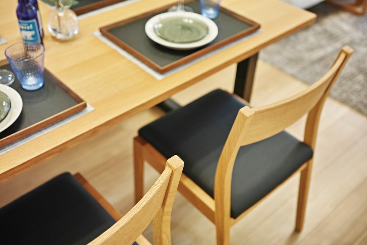 LATTE CHAIR