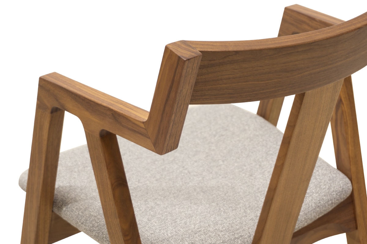 COMMON ROOTS | COR1 CHAIR