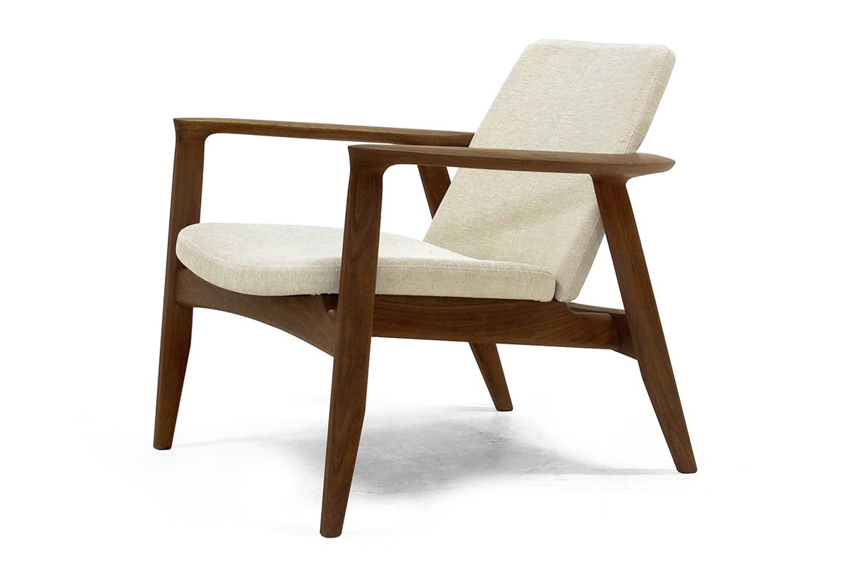 ROBINSON LOUNGE CHAIR