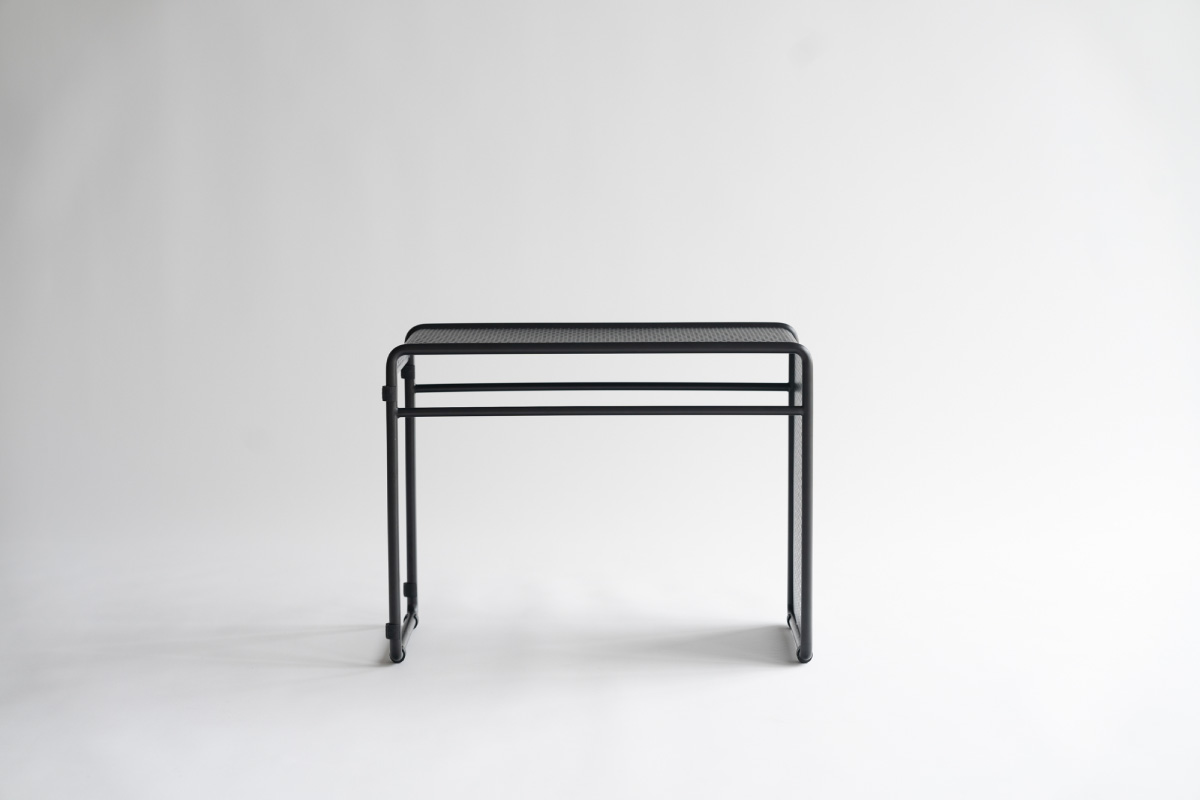 IKASAS | KAIS U SIDE TABLE